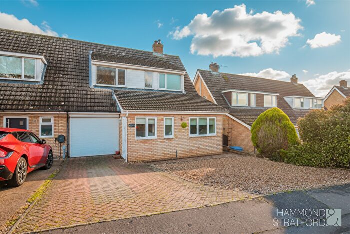 4 Bedroom Semi Detached House For Sale In Rugge Drive, Eaton, NR4