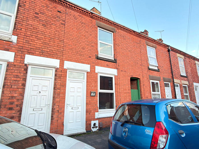 2 Bedroom Terraced House To Rent In Church Lane, Leicester, LE4