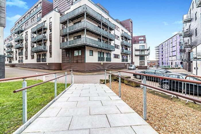 1 Bedroom Apartment To Rent In Isaac Way, Manchester, Greater Manchester, M4