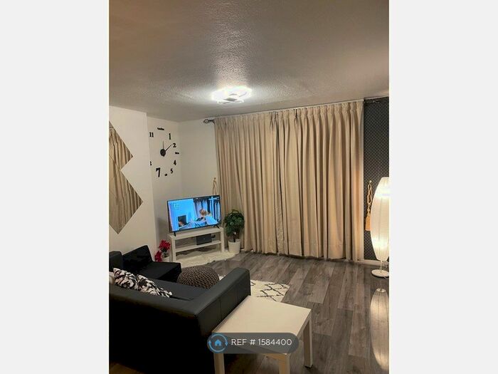 2 Bedroom Flat To Rent In Greenwich, London, SE10