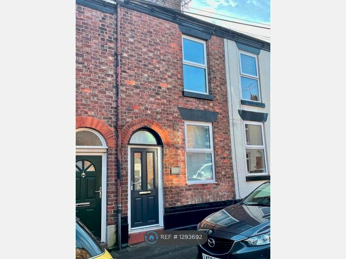 2 Bedroom Terraced House To Rent In Barton Street, Macclesfield SK11