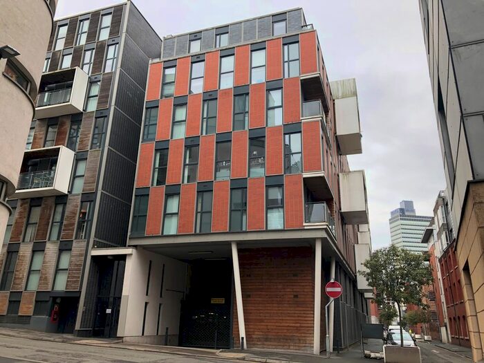 2 Bedroom Flat To Rent In Skyline Chambers, Manchester, M4