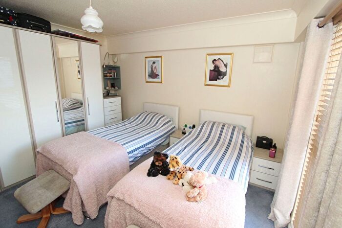 1 Bedroom Flat For Sale In Gerston Road, Paignton, Devon, TQ4