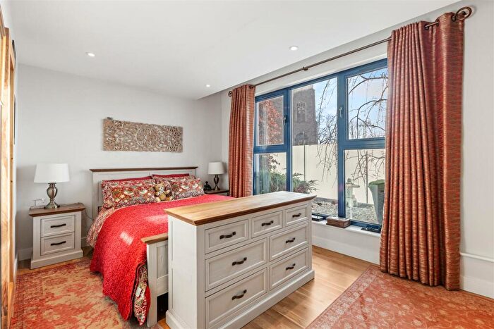 2 Bedroom Flat For Sale In Flat, Skipper House, Norwich, NR1