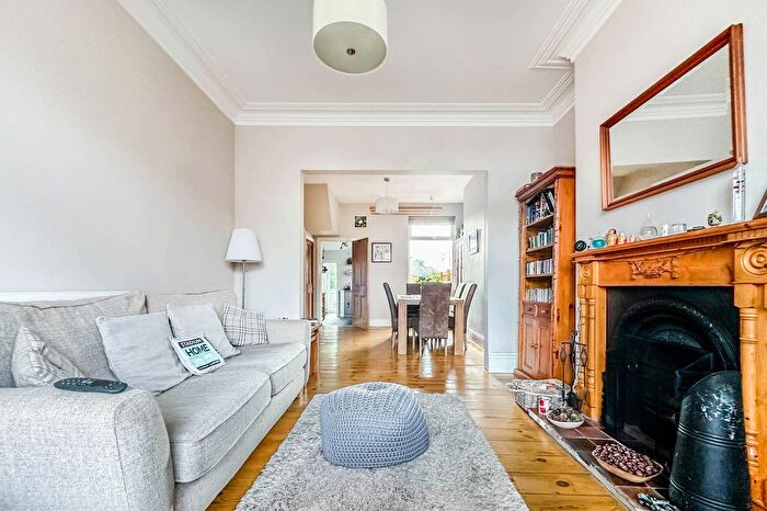 3 Bedroom Terraced House For Sale In Ella Street, Hull, HU5
