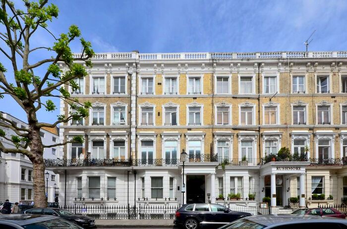 1 Bedroom Flat To Rent In Trebovir Road, Earls Court, London, SW5