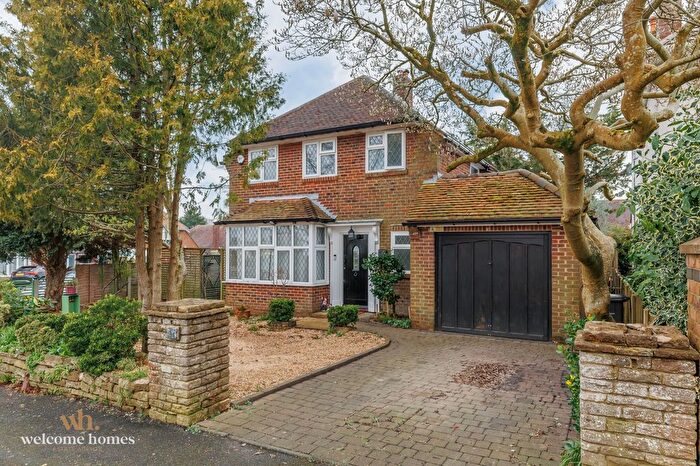 3 Bedroom Detached House To Rent In Mount Pleasant Drive, Queens Park, BH8