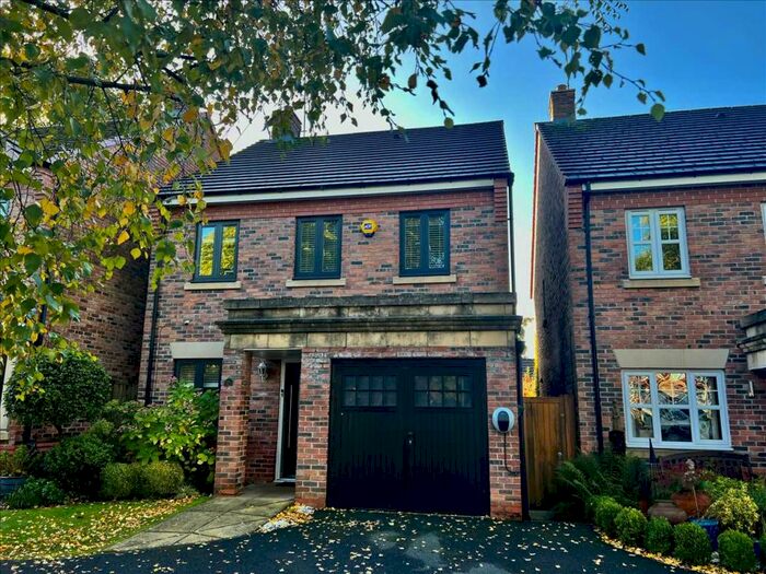 4 Bedroom Detached House To Rent In Edge Fold Road, Worsley, Manchester, M28