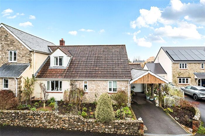 3 Bedroom Detached House For Sale In Court Farm Close, Winsham, Chard, Somerset, TA20