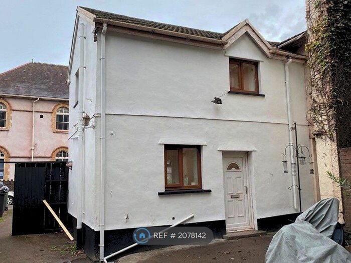 1 Bedroom Maisonette To Rent In Commercial Road, Port Talbot, SA13