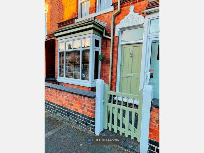 2 Bedroom End Of Terrace House To Rent In Regent Street, Birmingham, B30