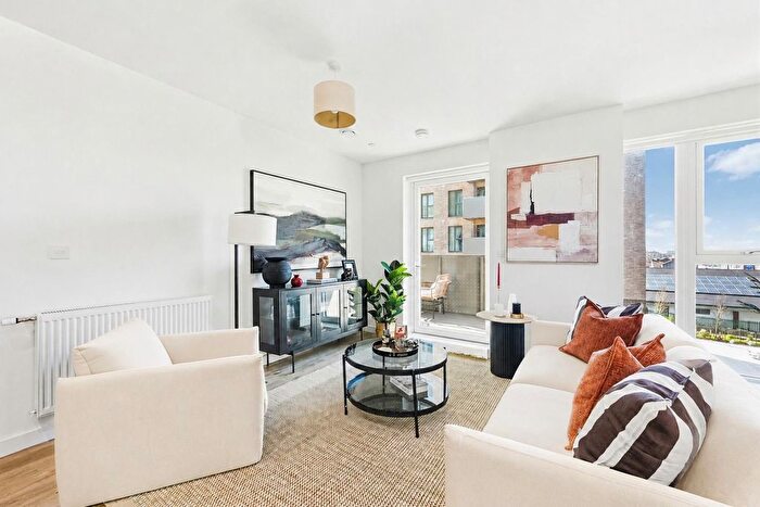 2 Bedroom Flat To Rent In Goodmayes Square, Teal Road, Ilford, IG3
