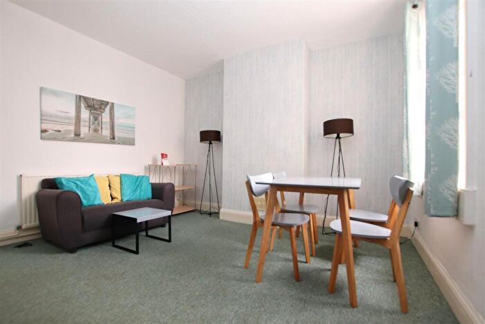 4 Bedroom Terraced House To Rent In Millmead Road, BA2