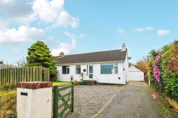 3 Bedroom Semi-Detached Bungalow For Sale In Liskeard Road, Callington, PL17