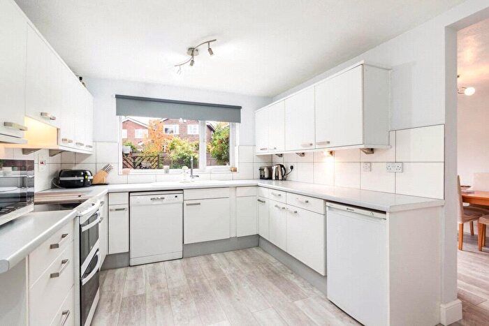 4 Bedroom Detached House To Rent In Delane Drive, Winnersh, Wokingham, Berkshire, RG41