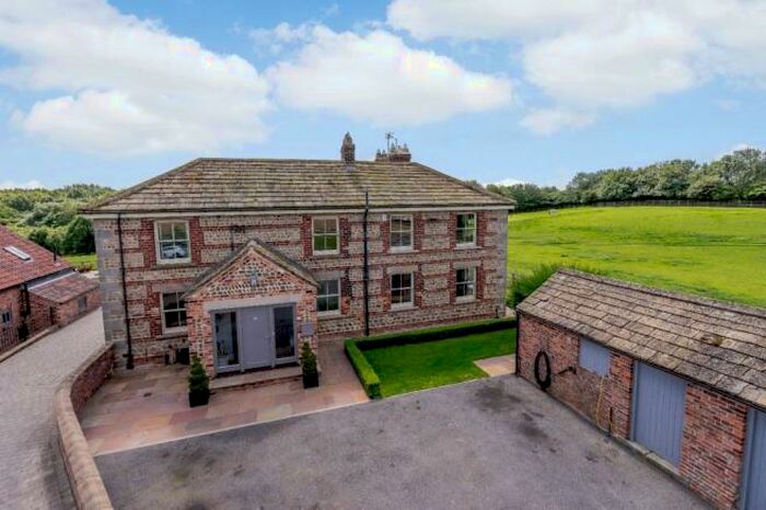 4 Bedroom Farm House To Rent In Allerton Park, Knaresborough, HG5