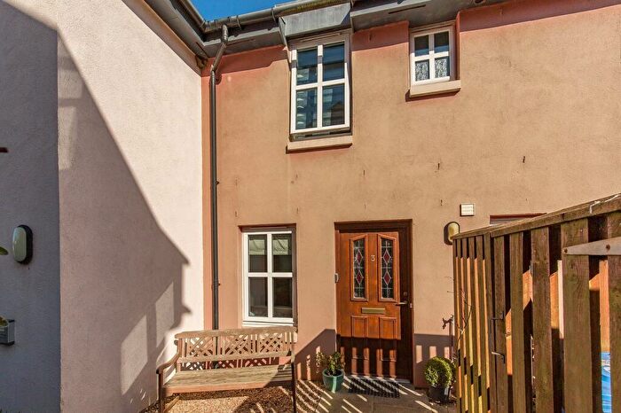 2 Bedroom Flat For Sale In James Foulis Court, St Andrews, KY16