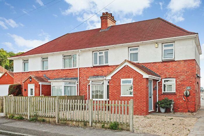 4 Bedroom Semi-Detached House For Sale In The Crescent, Snowdown, Dover, Kent, CT15