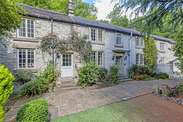 7 Bedroom Detached House For Sale In Millers Dale, Buxton, Derbyshire, SK17