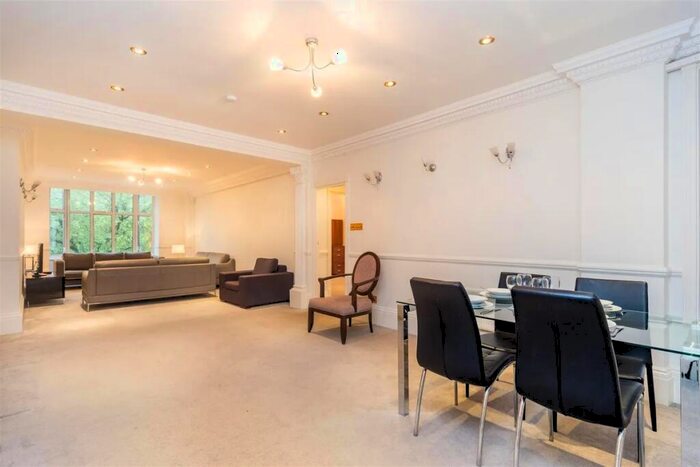 5 Bedroom Flat To Rent In Strathmore Court, Park Road, St Johns Wood, NW8