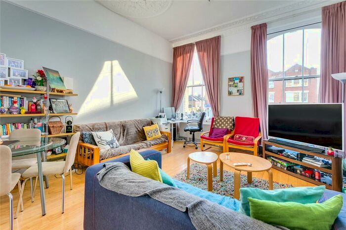 1 Bedroom Apartment To Rent In Nightingale Mansions, Nightingale Lane, London, SW12