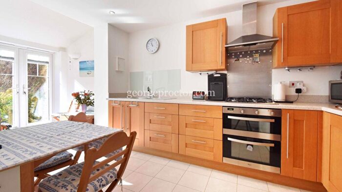 3 Bedroom Town House For Sale In Hawksmoor Grove, Bromley, BR2