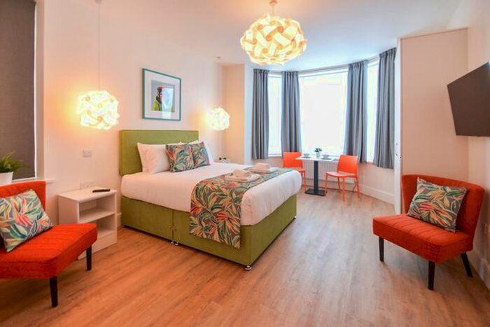 Studio To Rent In Bridgford Road, West Bridgford, Nottingham NG2