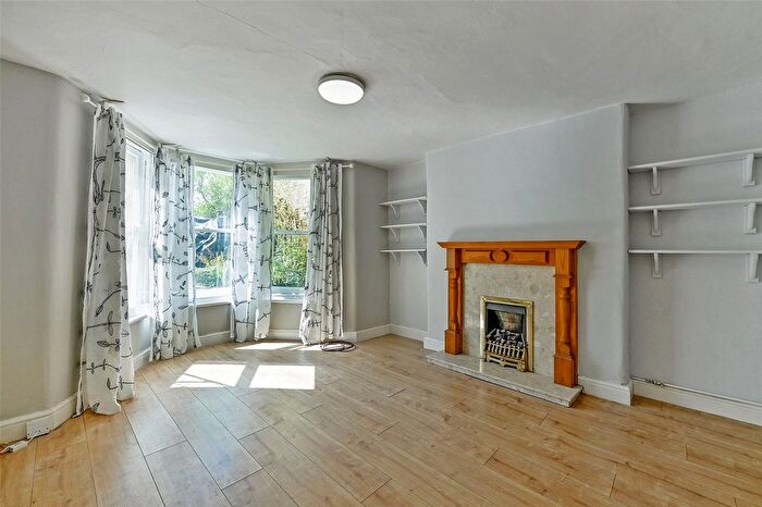 1 Bedroom Flat To Rent In Canynge Road, Bristol, Somerset, BS8