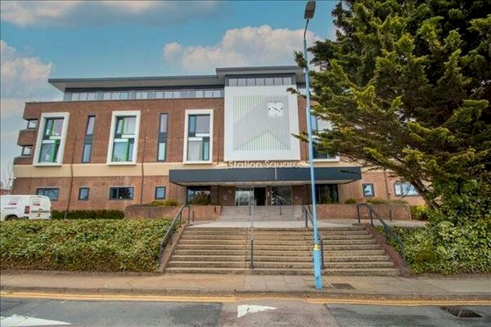 1 Bedroom Flat To Rent In Station Square, Bergholt Road, Colchester, Essex, CO4