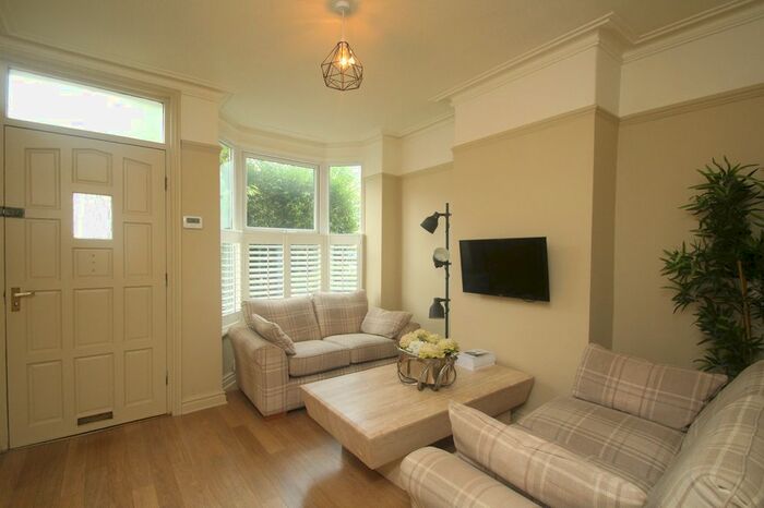 3 Bedroom Detached House To Rent In Chatsworth Place, Harrogate, North Yorkshire, Uk, HG1