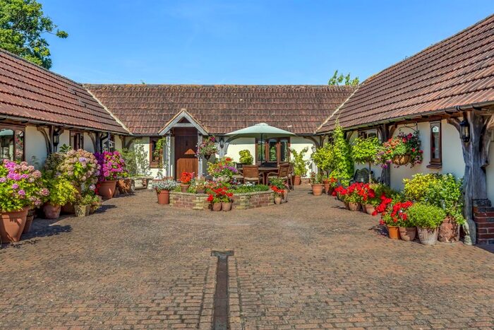 5 Bedroom Detached House For Sale In Bines Green, Ashurst, RH13