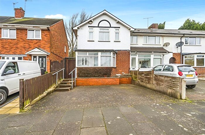 3 Bedroom End Of Terrace House For Sale In Kemsley Road, Maypole, Birmingham, B14