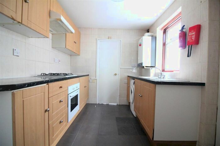 3 Bedroom Terraced House To Rent In Lea Road, Southall, UB2