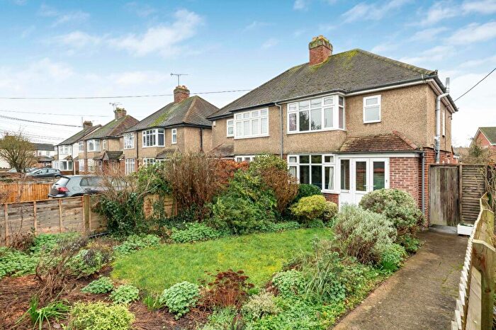 3 Bedroom Semi Detached House For Sale In Southern Road, Thame, Oxfordshire, OX9