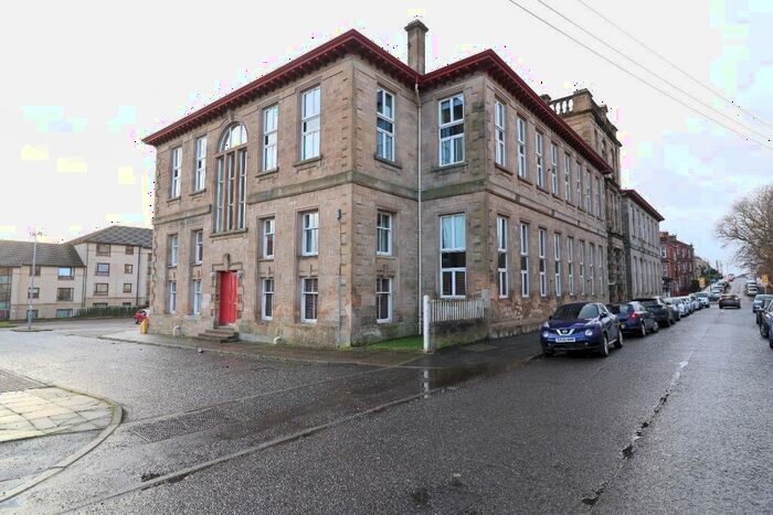 2 Bedroom Flat To Rent In Melrose Avenue, Rutherglen, Glasgow, G73