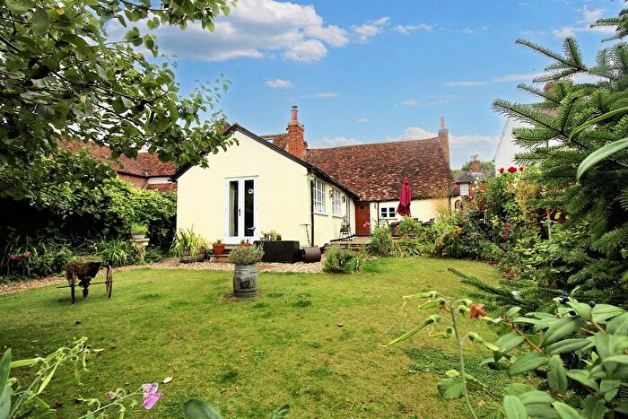 3 Bedroom Detached House For Sale In High Street, Walkern, Stevenage, SG2