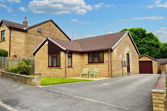 2 Bedroom Detached Bungalow To Rent In Mayfield, Oxspring, S36