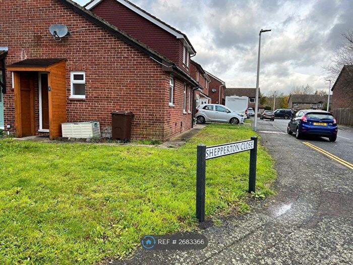 Studio To Rent In Shepperton Close, Walderslade, ME5