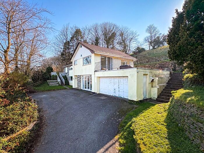 4 Bedroom Detached House For Sale In Old Hill, Helston, TR13