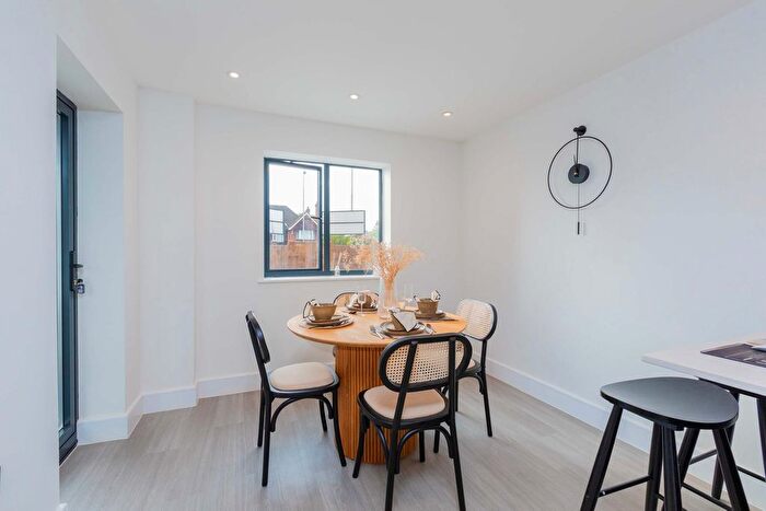 1 Bedroom Flat For Sale In Nord Court, Church Road, Northolt, UB5