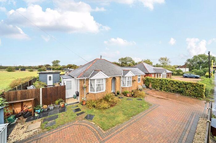 3 Bedroom Detached Bungalow For Sale In Ash Road, Sandwich, CT13
