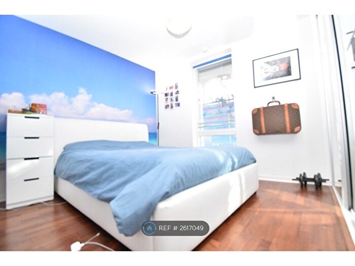 2 Bedroom Flat To Rent In Chamberlayne Road, London, NW10
