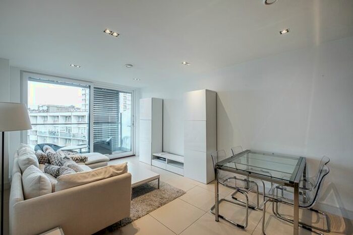 1 Bedroom Flat To Rent In East Road, London, N1