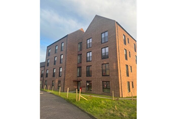 2 Bedroom Flat To Rent In , Sighthill Circus, G4