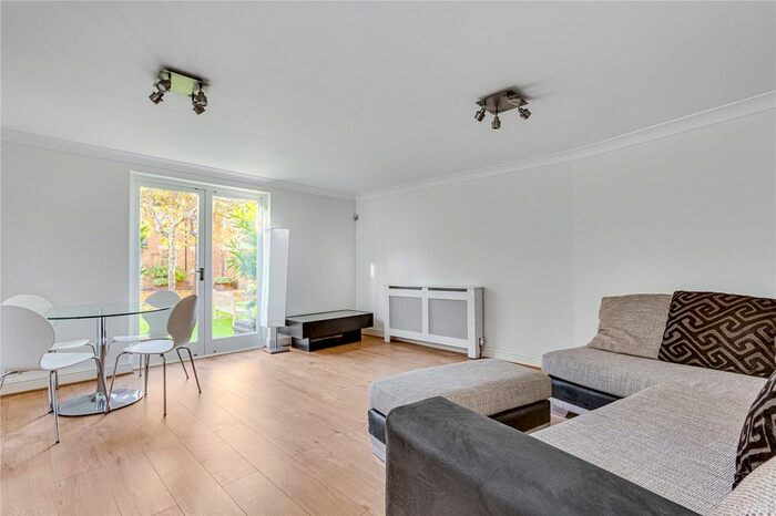 1 Bedroom Flat To Rent In Hillgate Place, Clapham, SW12