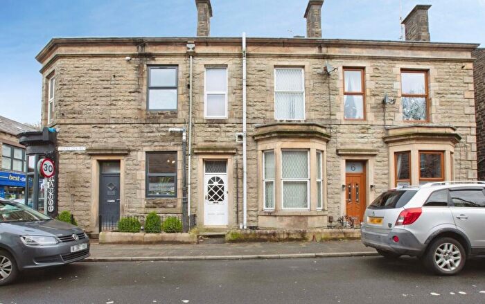 4 Bedroom Terraced House For Sale In Woodlea Road, Rossendale, BB4