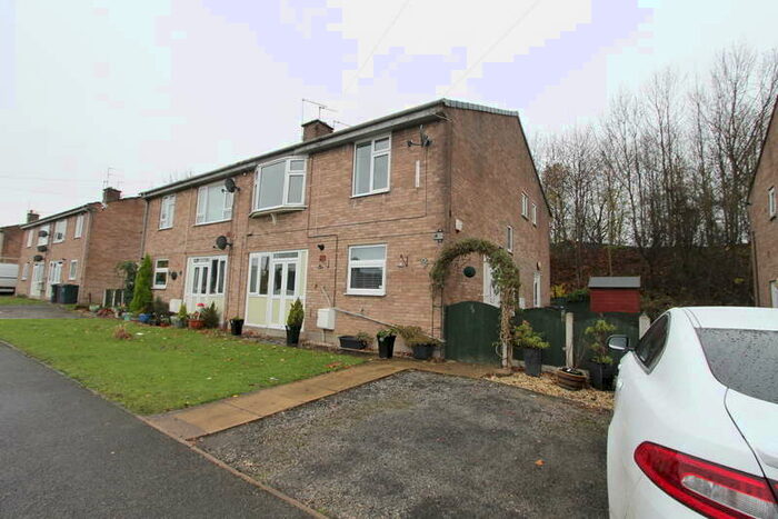 2 Bedroom Flat To Rent In St. Annes Drive, Barnsley, S71