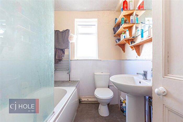 5 Bedroom Terraced House To Rent In Filton Avenue, Horfield, Bristol, BS7