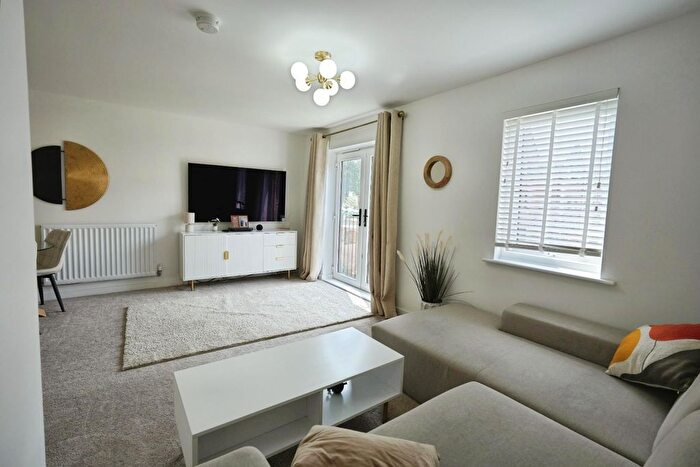 3 Bedroom Town House For Sale In Graduate Drive, Manchester, M23