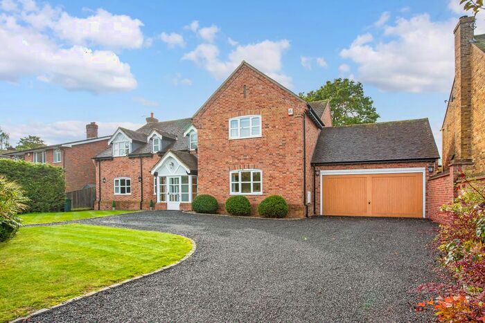 5 Bedroom Detached House For Sale In Chapel Lane, Bledlow, Princes Risborough, HP27
